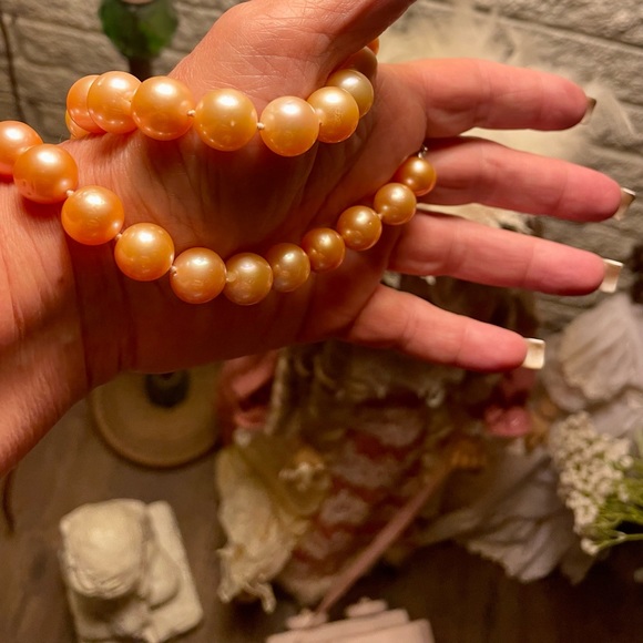 Authentic golden pink south sea pearl necklace - Picture 10 of 16